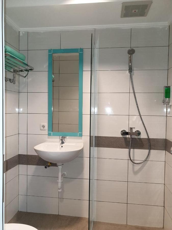 Aruuman Hotel Simpanglima Semarang Ngoại thất bức ảnh