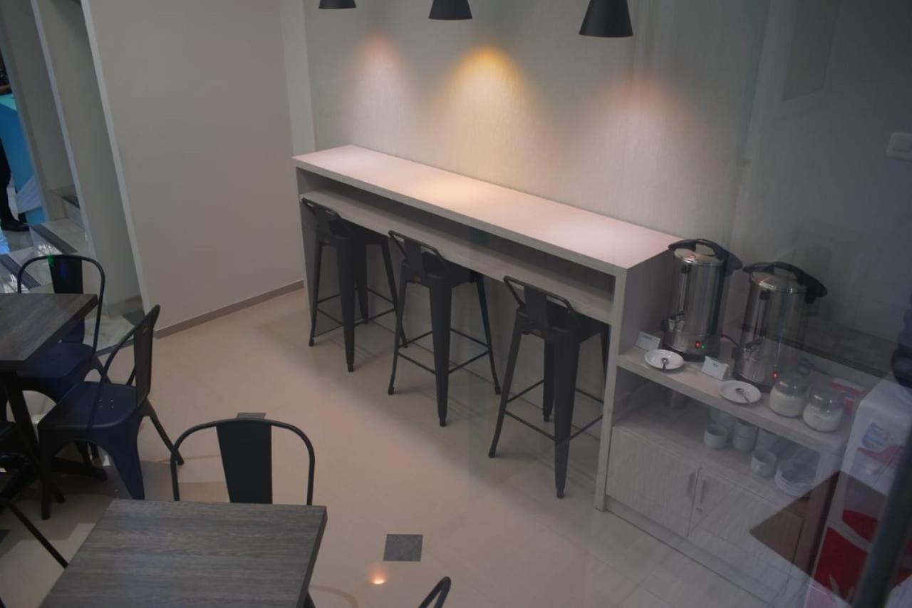 Aruuman Hotel Simpanglima Semarang Ngoại thất bức ảnh