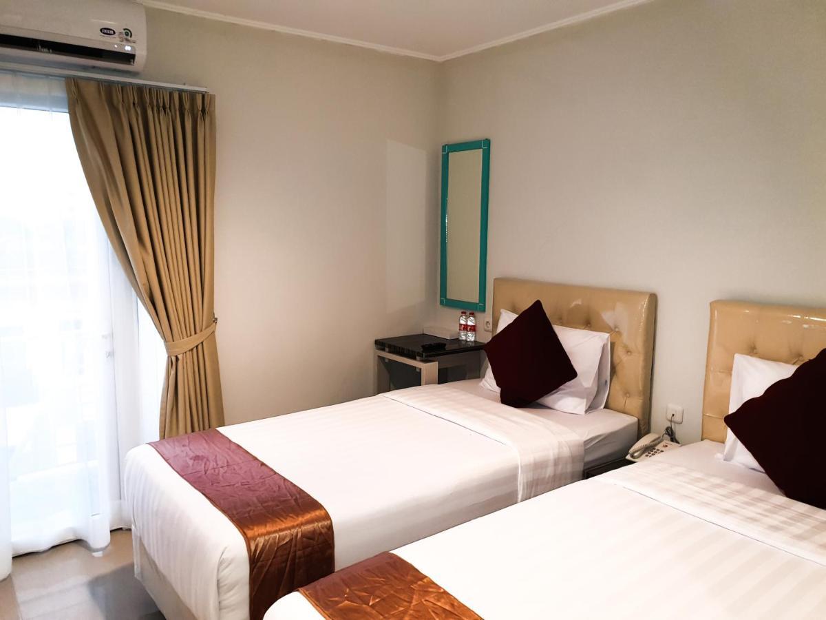 Aruuman Hotel Simpanglima Semarang Ngoại thất bức ảnh