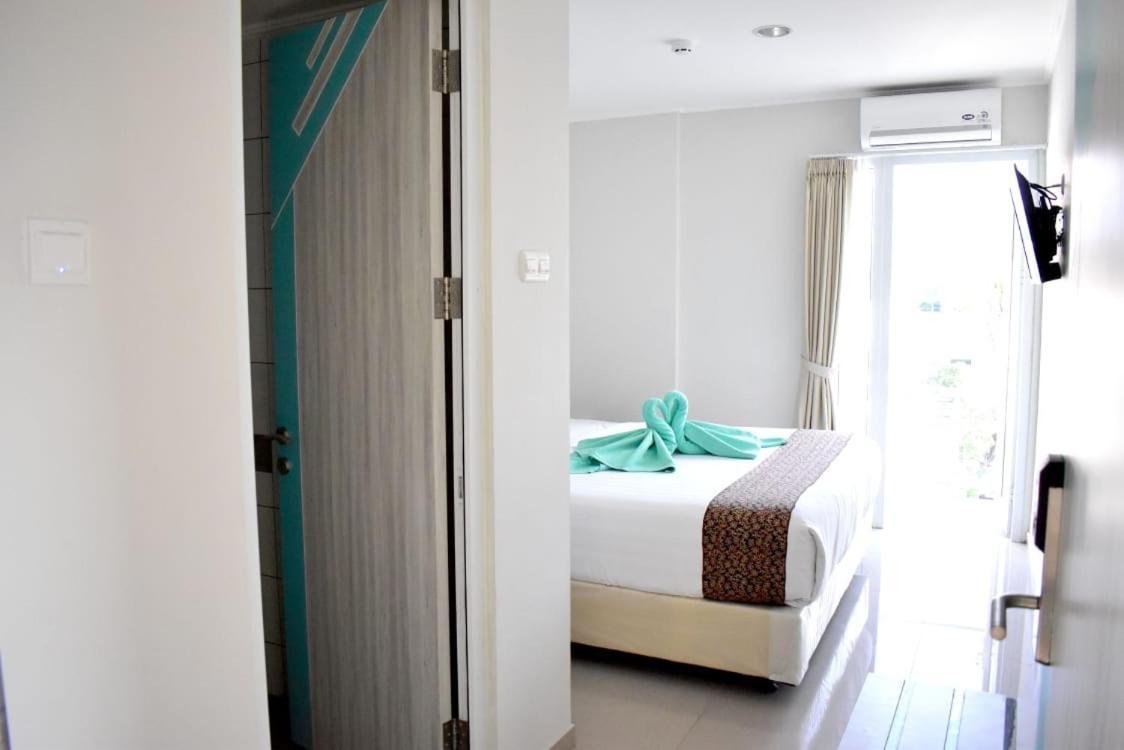 Aruuman Hotel Simpanglima Semarang Ngoại thất bức ảnh