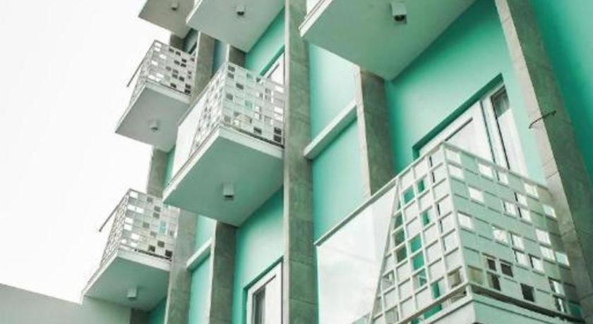 Aruuman Hotel Simpanglima Semarang Ngoại thất bức ảnh