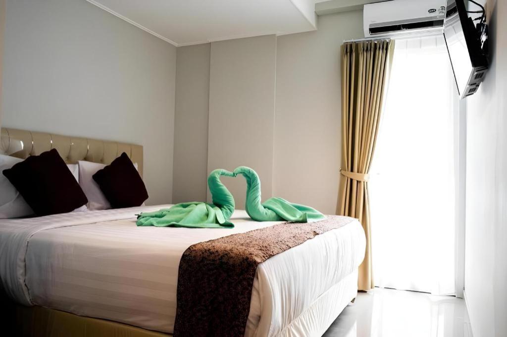 Aruuman Hotel Simpanglima Semarang Ngoại thất bức ảnh